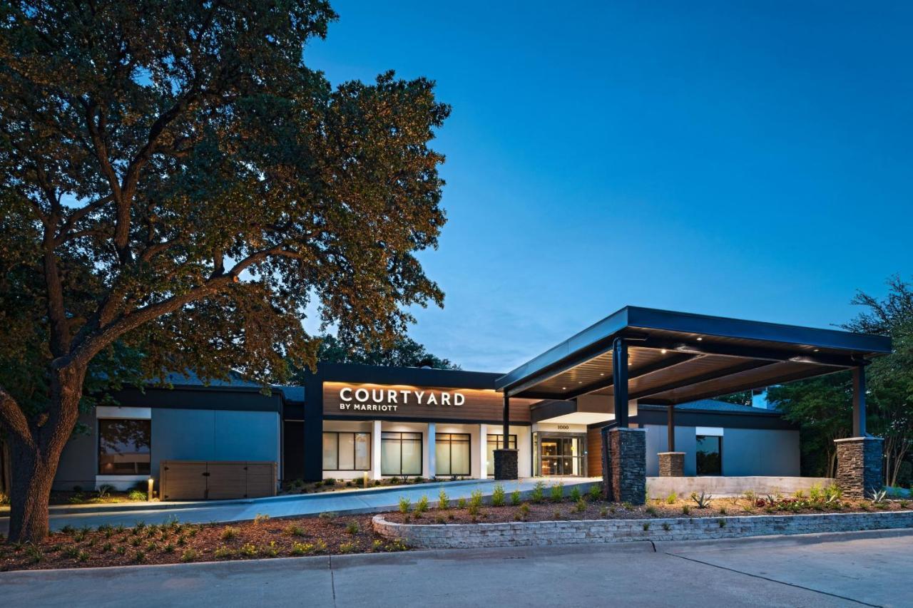 Courtyard By Marriott Dallas Richardson At Spring Valley Экстерьер фото